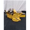 Image 2 : 4" Table Vise