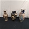 Image 1 : 3 Large Decorative Vases