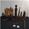 Image 1 : Assorted Wooden Home Decor