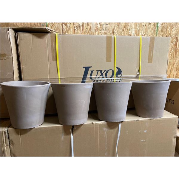 Deroma 12.2" Moka Brown Planter Lot of 4