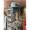 Image 2 : Buffalo 15 inch upright variable speed drill press with vise