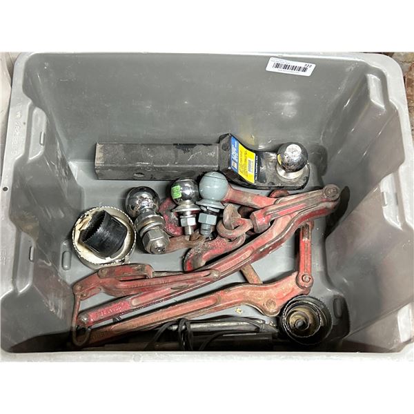 Lot of load boomers & hitch components includes grey staking tote