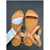 Image 1 : Amazon Essentials Buckle Sandals (size 8)