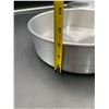 Image 4 : Winco 10in Aluminum Cake Pans 2ct