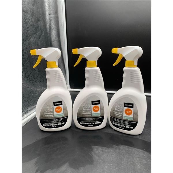 Co-op Gold Mould & Mildew Foaming Stain Remover (3 x 710ml)