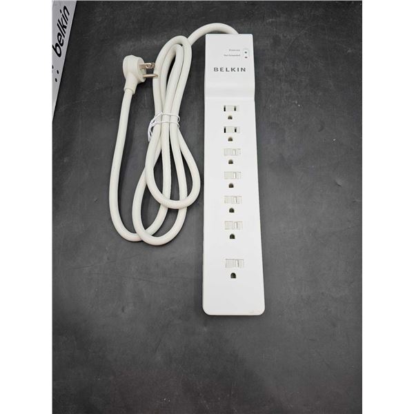 Belkin 7 outlet Power Bar