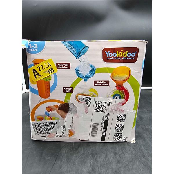 Yookidoo Spin n' Sprinkle Water Lab