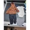 Image 1 : Carters Simple Joys 6-9mth 4pc Set