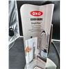 Image 2 : OXO Good Grip Simply Tear Paper Towel Holder