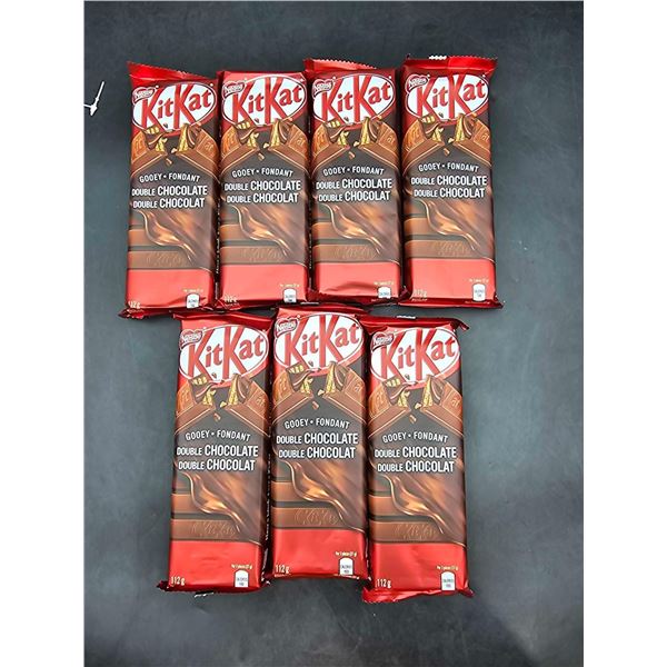KitKat Gooey Double Chocolate Candy Bars (7 x 112g)