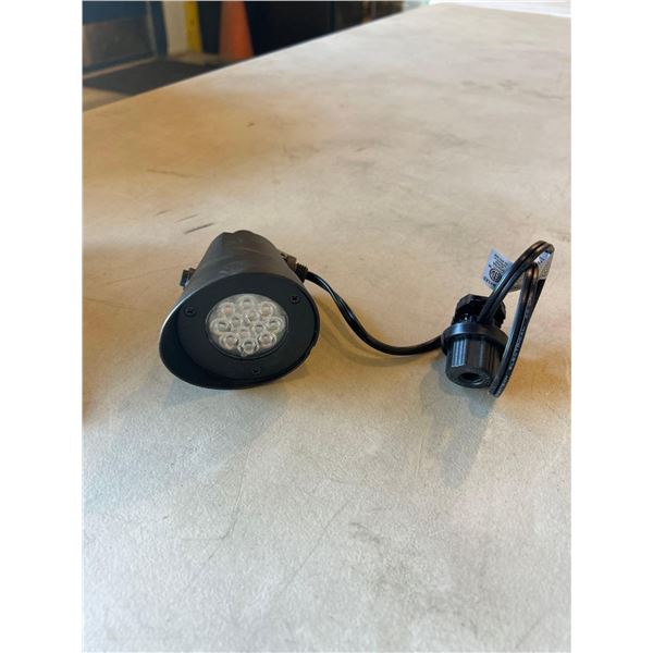 Outdoor low voltage LED spot light