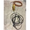 Image 1 : 2 Pressure Hoses with Wand and Compressor Reel