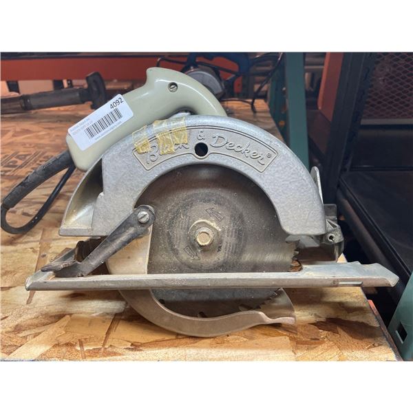 Black & Decker 6 1/2" Corded Utility Saw