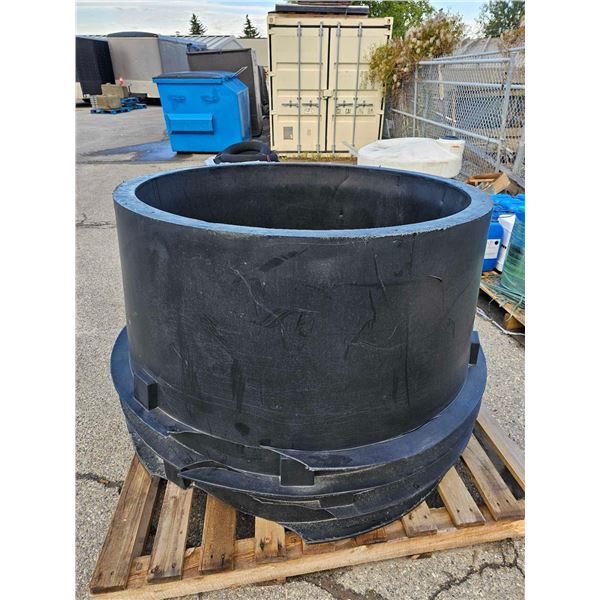 Lot of 4 Round Stock Tanks - Hold Water, Minor Damage to the Outter Bottom Base as seen in photos
