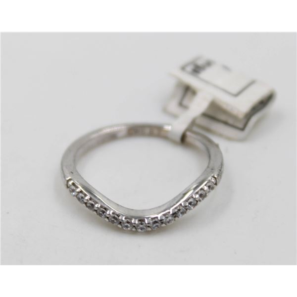 LADIES ESTATE RING 0.20TW