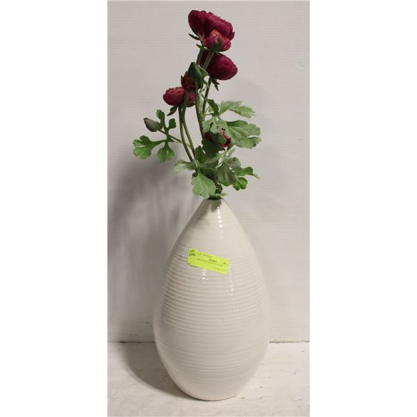 LARGE VASE WITH FLOWERS