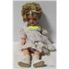 Image 1 : PORCELIN DOLL BLONDE SHORT CURLY HAIR - POLKA