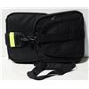 Image 1 : NEW PET TRAVEL AIRPLANE APPROVED CARRIER