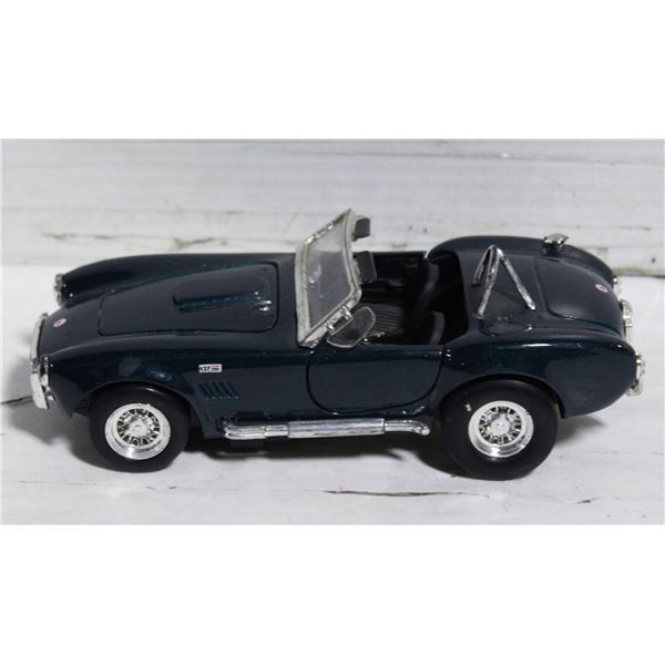 FORD COBRA 1:24 SCALE DIECAST MODEL