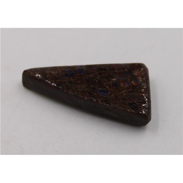 8)  NATURAL TRIANGULAR CUT 38.5 CT AMMOLITE