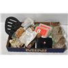 Image 1 : 27 PIECES OF ASSORTED KITCHEN WARE ITEMS