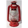 Image 1 : VINTAGE OIL LANTURN