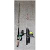 Image 1 : LOT OF 3 VINTAGE FISHING RODS
