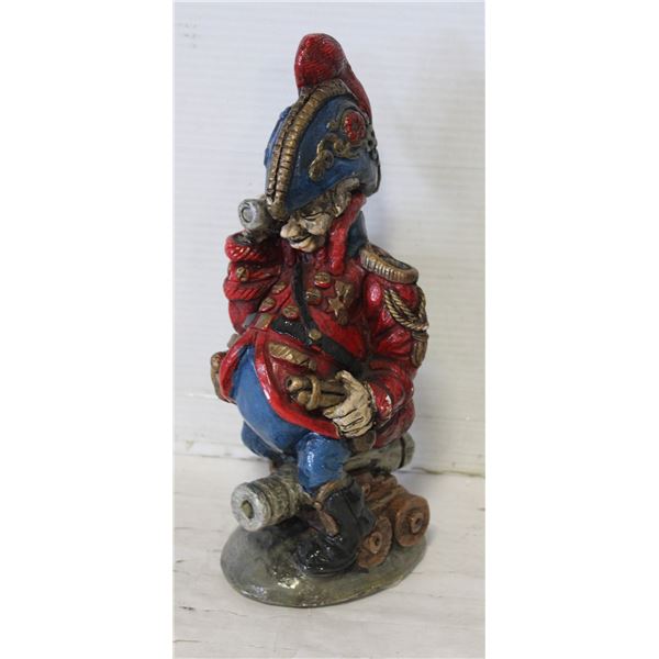 VINTAGE AMERICAN CAPTAIN ABOUT 30 CM TALL