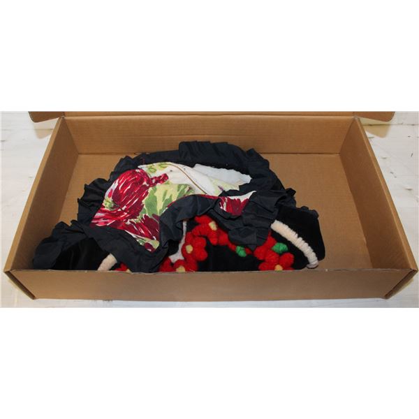 VINTAGE BLK & RED WOOL TUFTED HEART ?MOTHER?