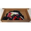 Image 1 : VINTAGE BLK & RED WOOL TUFTED HEART ?MOTHER?
