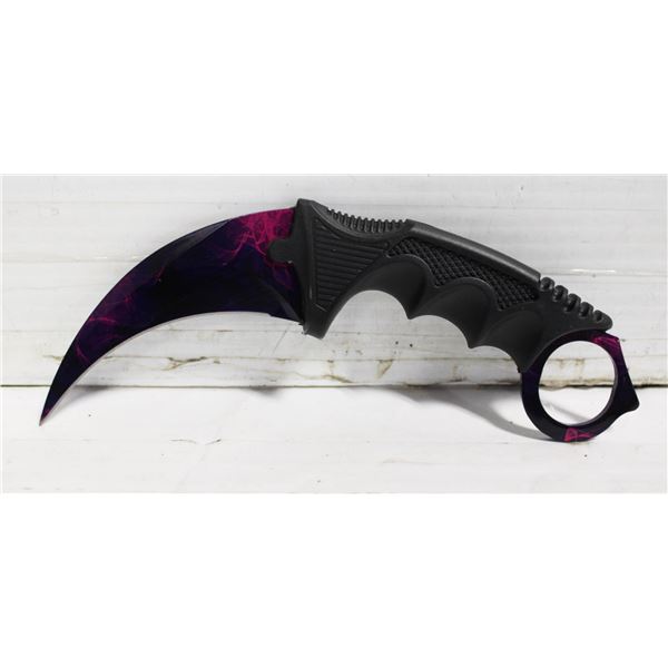 KARAMBIT SMOKE