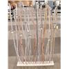 Image 1 : NEW MERCANA ENTRANCE DIVIDER 39"X6"X59"