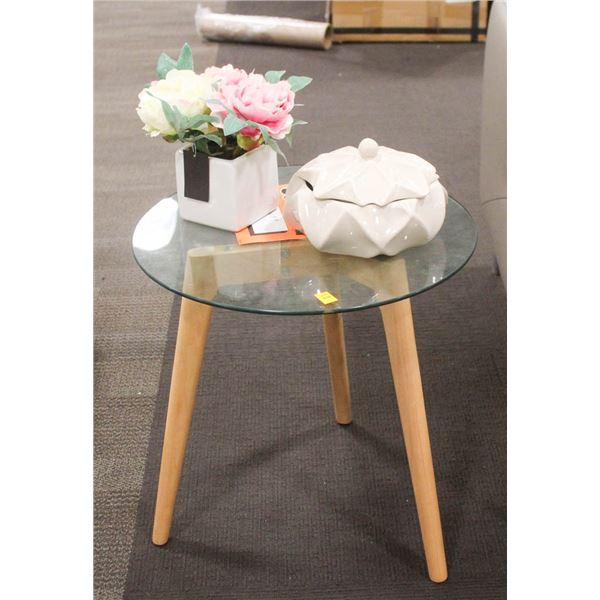 SHOW ROOM GLASS END TABLE WITH BRAND NEW
