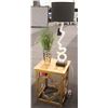 Image 1 : SHOW ROOM ORNATE GOLD END TABLE W/ FUNKY