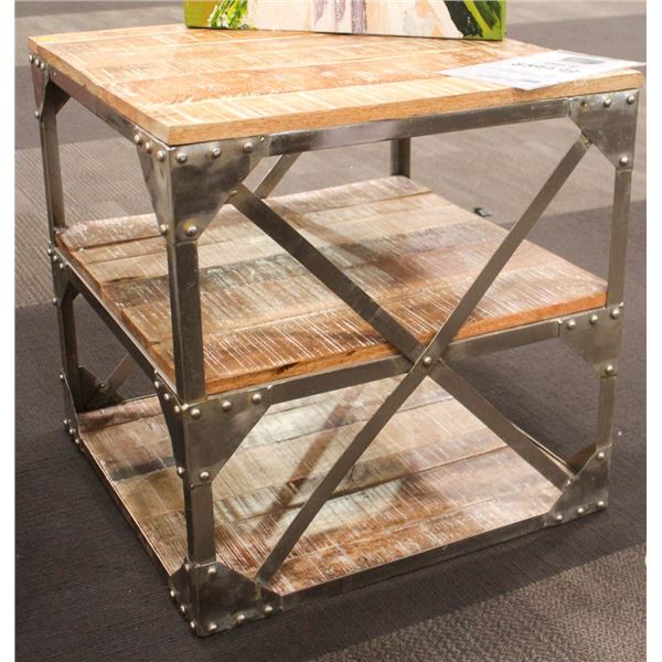SHOW ROOM 3 TIER NICKEL/ WOOD TONE END