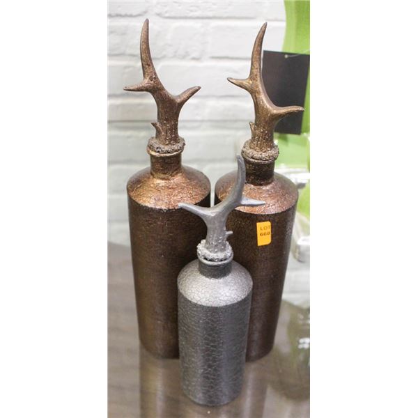 3PC DECORATIVE HOME DECOR ANTLER DECANTERS