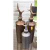 Image 1 : 3PC DECORATIVE HOME DECOR ANTLER DECANTERS
