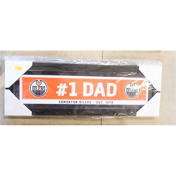 NEW LOT OF 2- FRAMED OILERS PICTURES; #1 DAD/