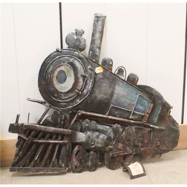 SHOWROOM TIN TRAIN WALL ART
