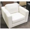 Image 1 : FLOOR MODEL WHITE CUBE ACCENT CHAIR *NO LEGS*