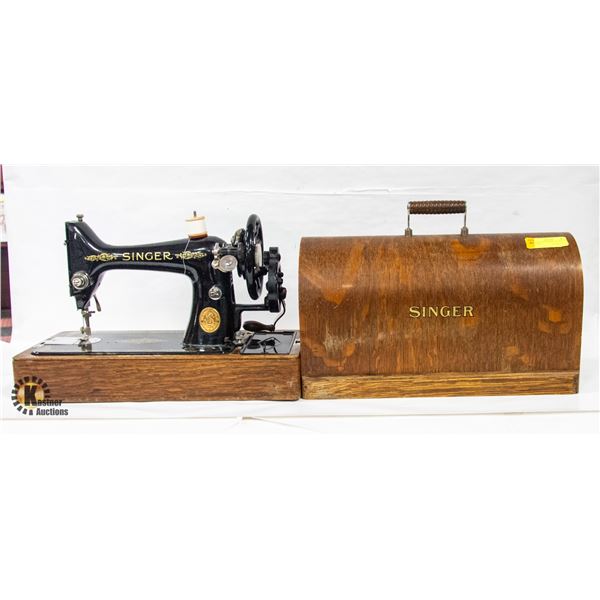 ANTIQUE SINGER SEWING MACHINE