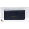 Image 1 : USED BLACK MICHAEL KORS WALLET