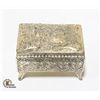 Image 1 : ANTIQUE METAL TRINKET / JEWELRY BOX FULL OF