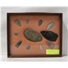 Image 1 : FRAMED ARROW HEADS