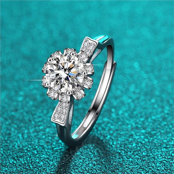 1 CT GRA CERTIFIED BRILLIANT CUT MOISSANITE