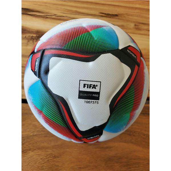 BRAND NEW FIFA QUALITY PRO BALL SIZE 5