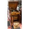 Image 1 : ANTIQUE GRAMAPHONE WITH BOX OF NEEDLES AND