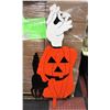 Image 1 : HAND PAINTED HALLOWEEN PUMPKIN WOOD SIGN 49