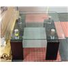 Image 1 : GLASS COFFEE TABLE H-16" W-25.5" L-25.5"