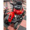 Image 2 : RIDE-ON LAWNMOWER NEVER USED TROY BUILT